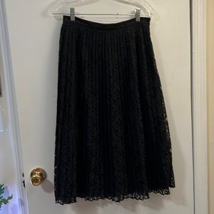 Banana Republic black lace pleated midi skirt, size 2